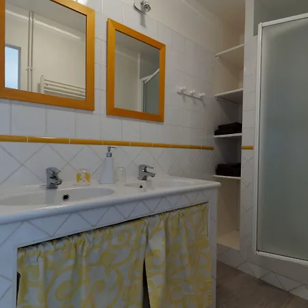 Les Celestines Vendégház Lavannes